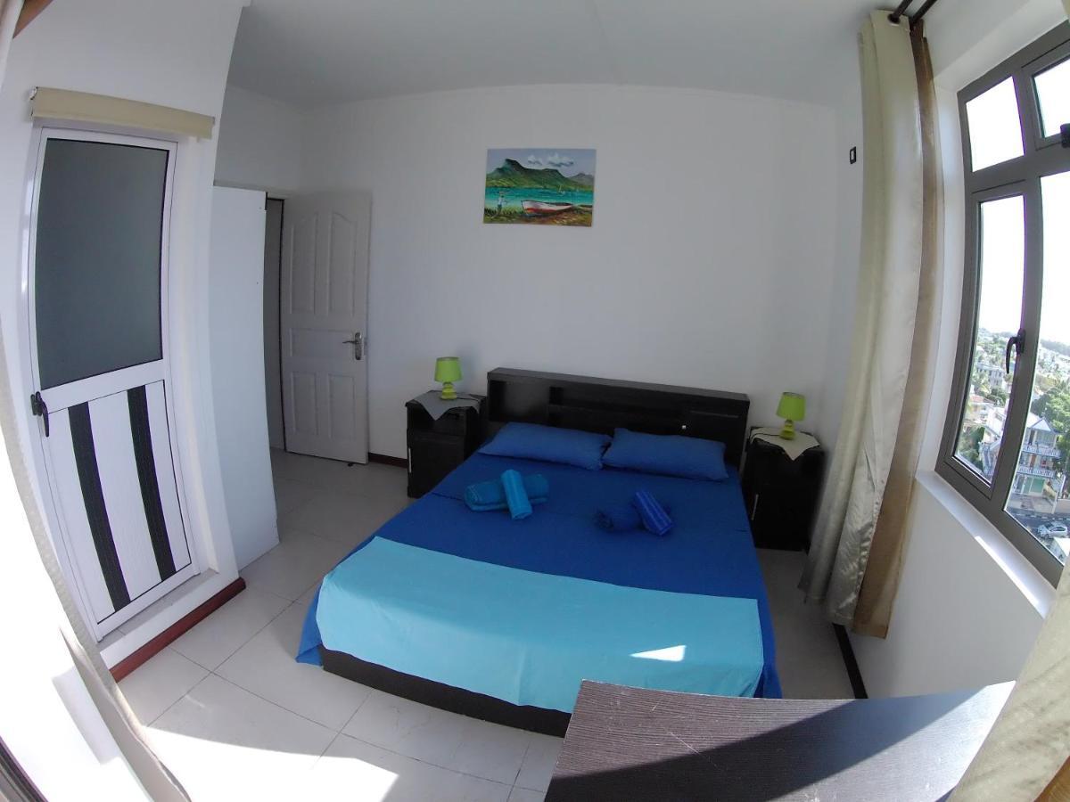 Luxor Appartement Flic en Flac Exterior photo